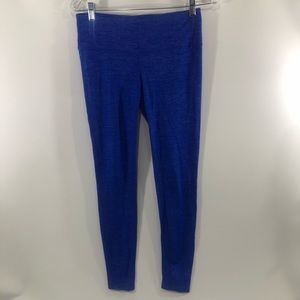 Athleta Mid-Rise Heathered Blue Capri Leggings